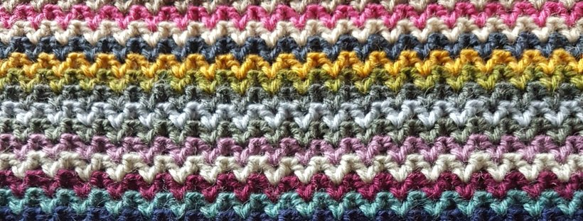 V-Stitch Crochet Blanket | My Crafty Musings